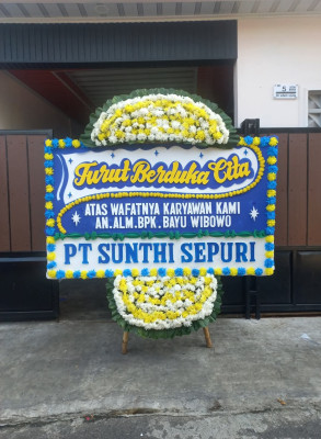 Papan Bunga Duka di Rungan Hulu